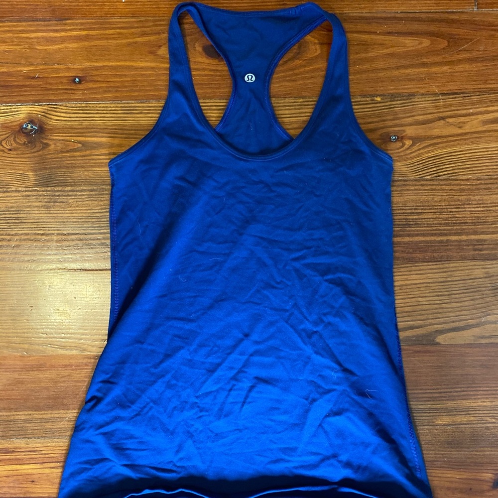LULULEMON cool racerback size 8 in hero blue
